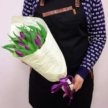 Букет Фиолетовый тюльпан 15 шт (артикул букета - 134325)
